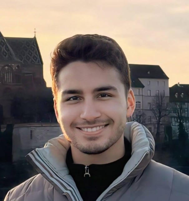 Thomas González Saito